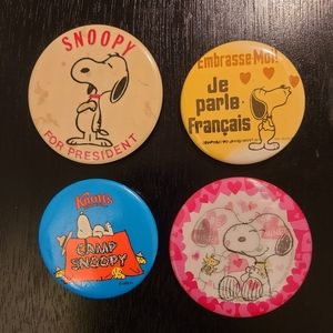 Bundled Vintage Snoopy Buttons